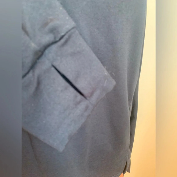 Fabletics sweatshirt, mock neck, lace - Picture 5 of 9